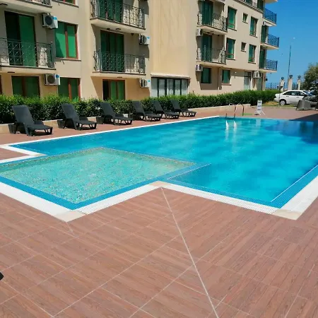 Golden Dunes Апартаменты Приморско