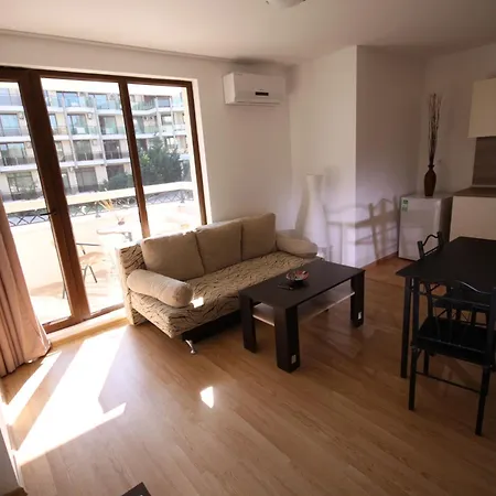 Golden Dunes Апартаменты *