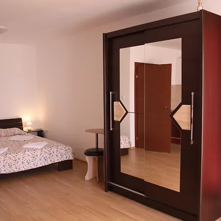 Апартаменты Golden Dunes *