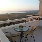Golden Dunes Apartment